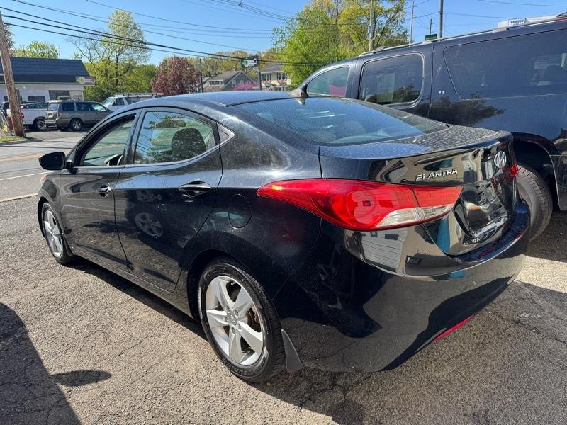 Hyundai Elantra GLS A/T 2013