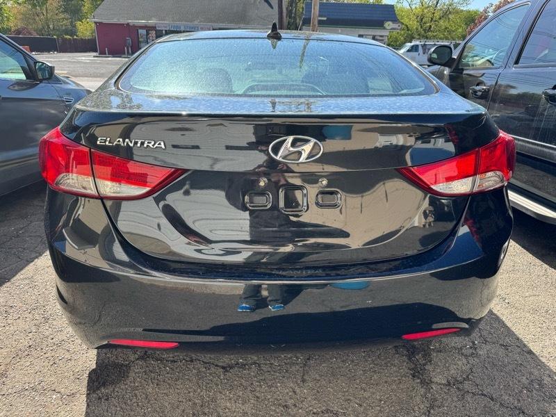 Hyundai Elantra GLS A/T 2013