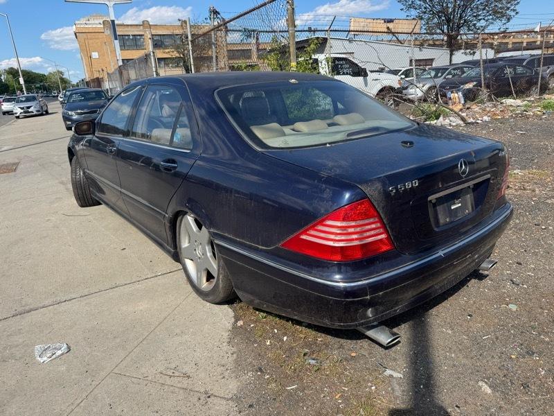Mercedes-Benz S-Class S500 2006