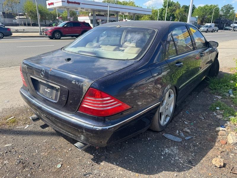 Mercedes-Benz S-Class S500 2006