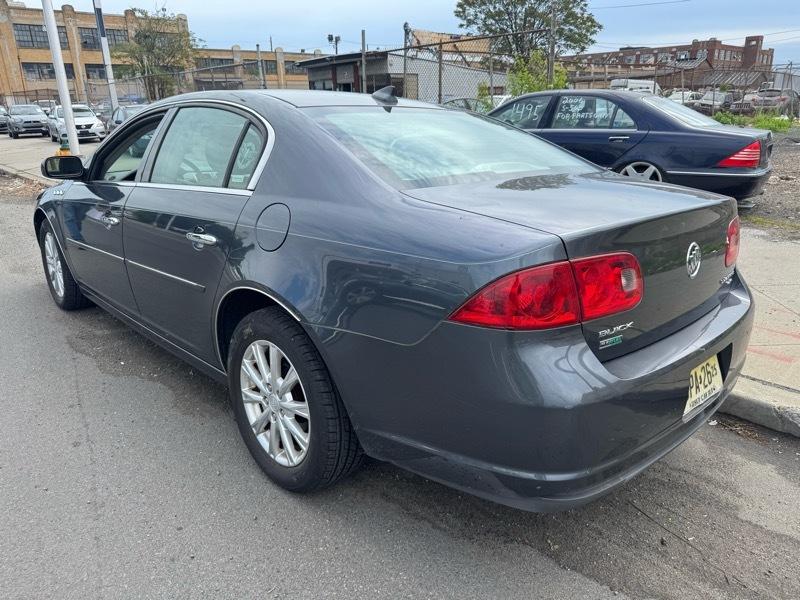 Buick Lucerne CXL 2010