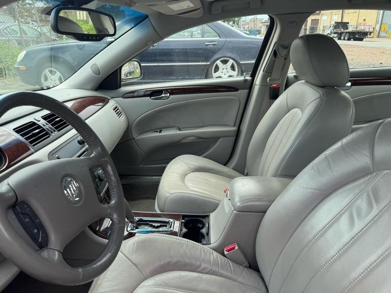 Buick Lucerne CXL 2010