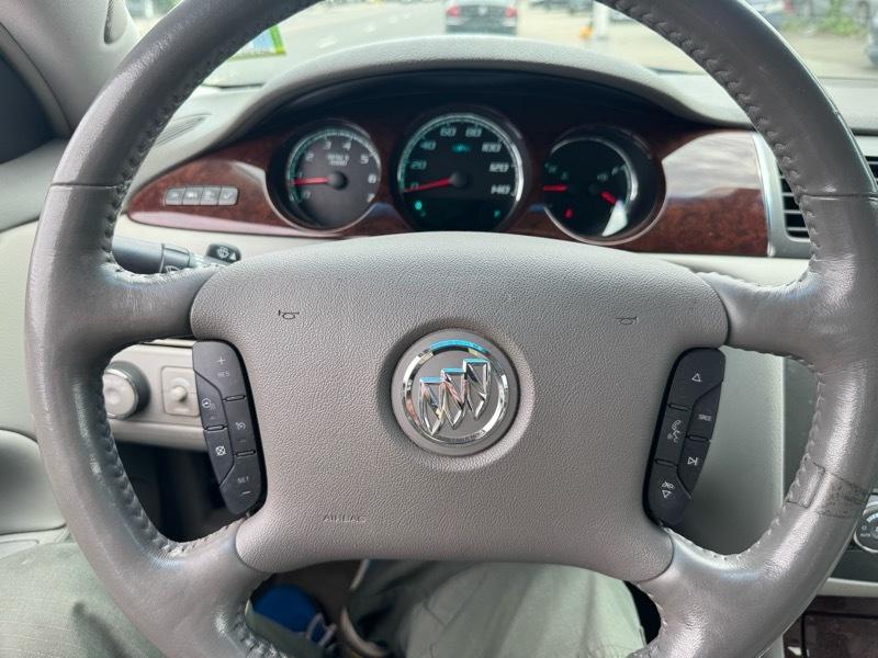 Buick Lucerne CXL 2010