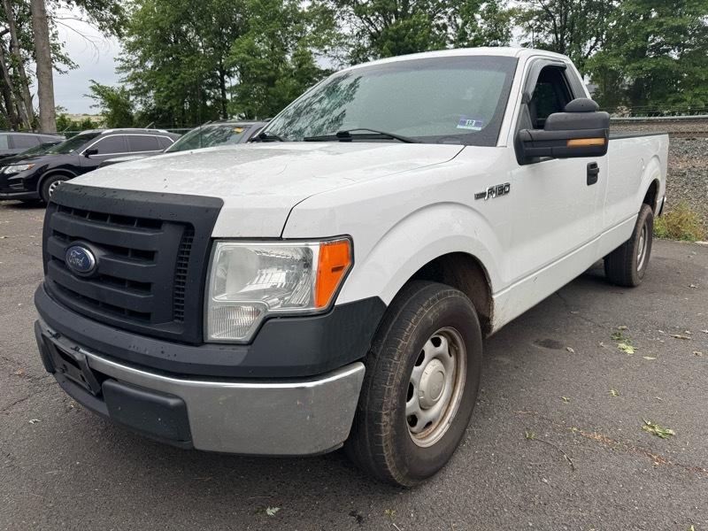 Ford F-150 XL 8-ft. Bed 2WD 2013