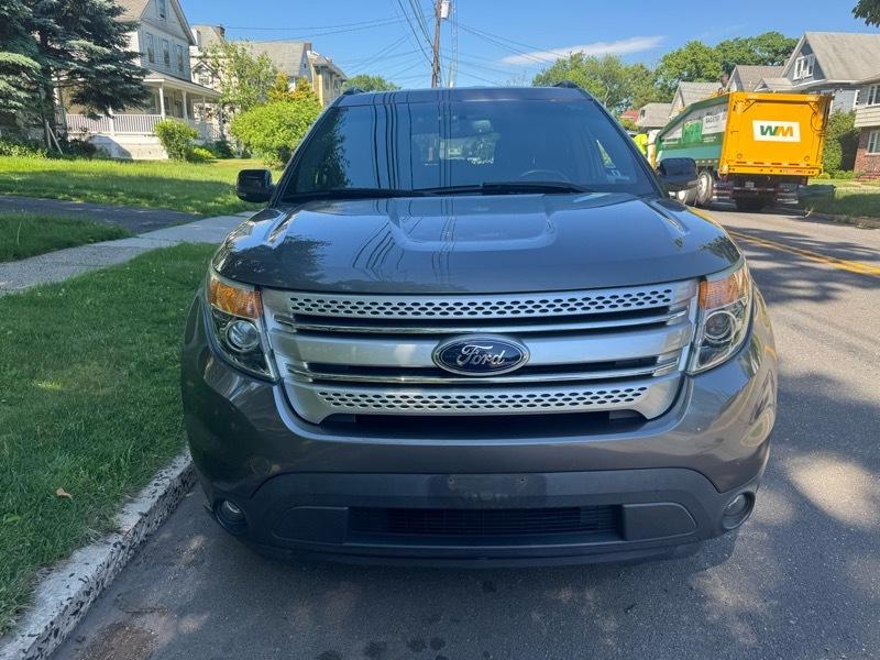 Ford Explorer XLT FWD 2013