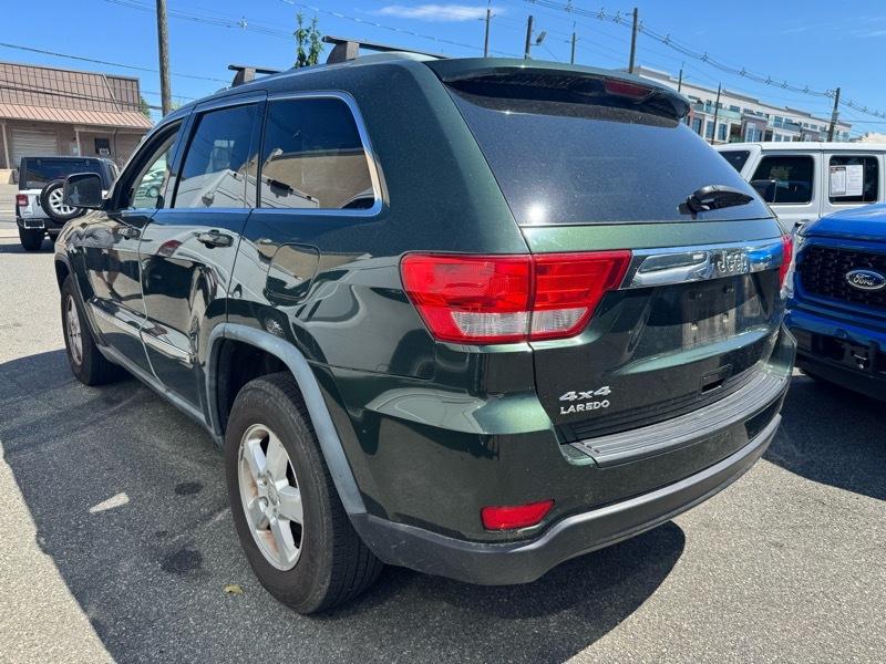 Jeep Grand Cherokee Laredo 4WD 2011