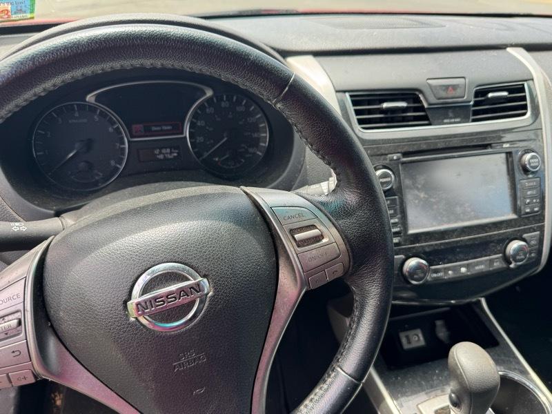 Nissan Altima 2.5 SV 2014
