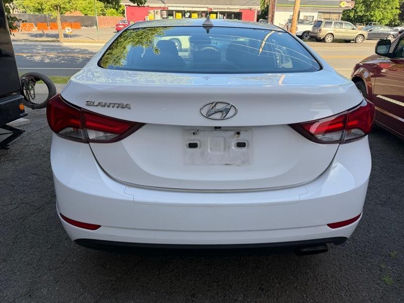 Hyundai Elantra Sport 6AT 2016