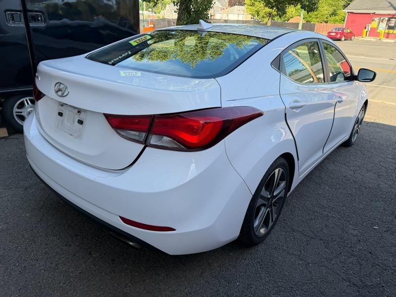 Hyundai Elantra Sport 6AT 2016