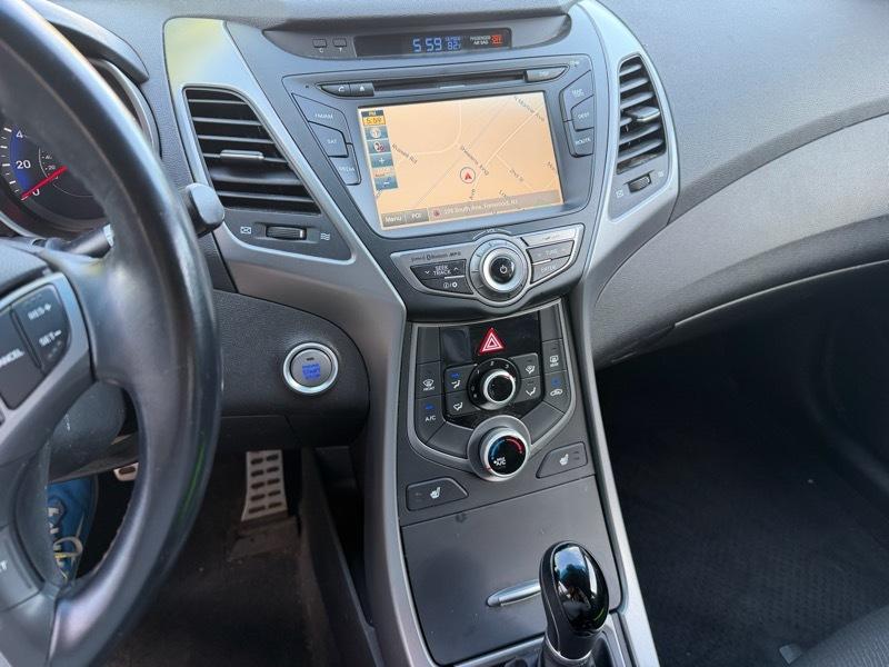 Hyundai Elantra Sport 6AT 2016