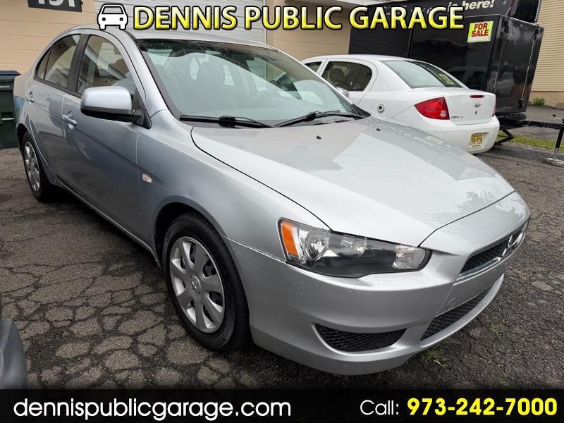 Mitsubishi Lancer ES 2013