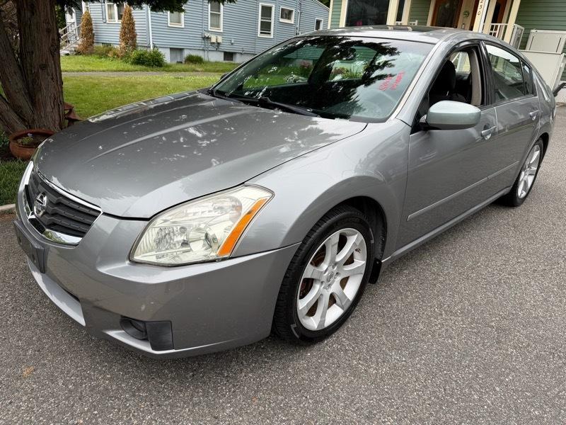 Nissan Maxima SE 2008