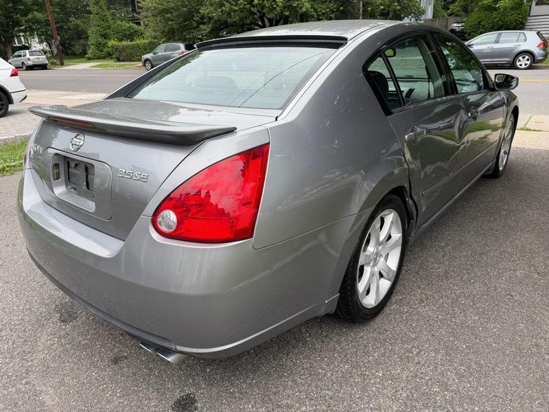 Nissan Maxima SE 2008
