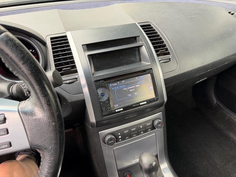 Nissan Maxima SE 2008