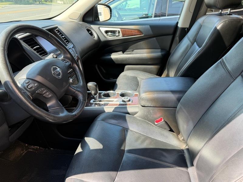Nissan Pathfinder SL 4WD 2013