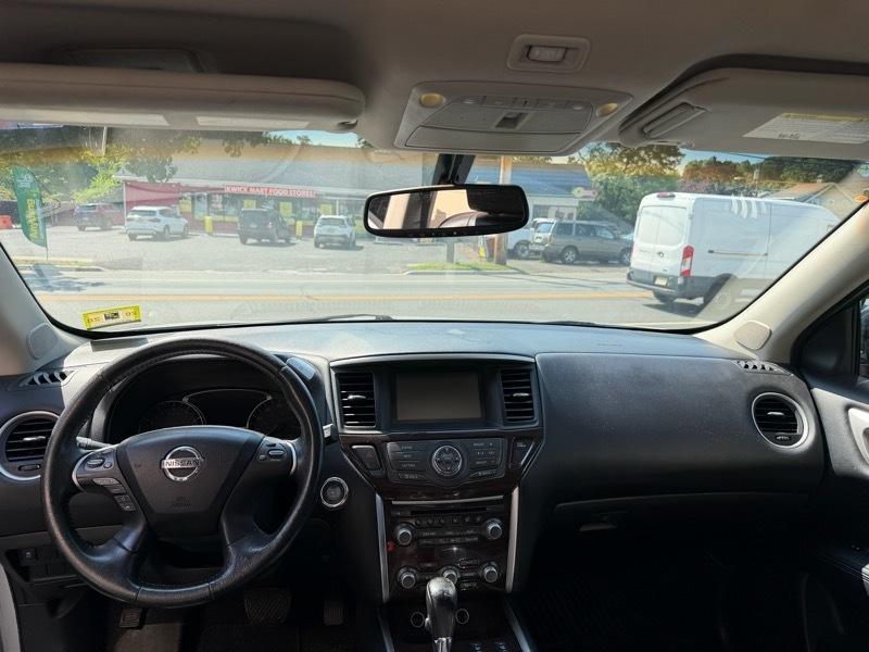 Nissan Pathfinder SL 4WD 2013