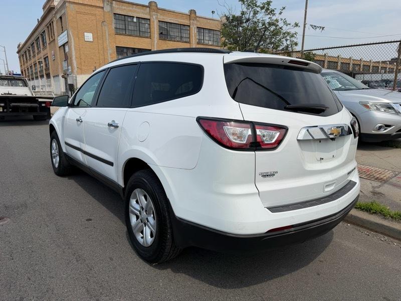 Chevrolet Traverse LS FWD 2016