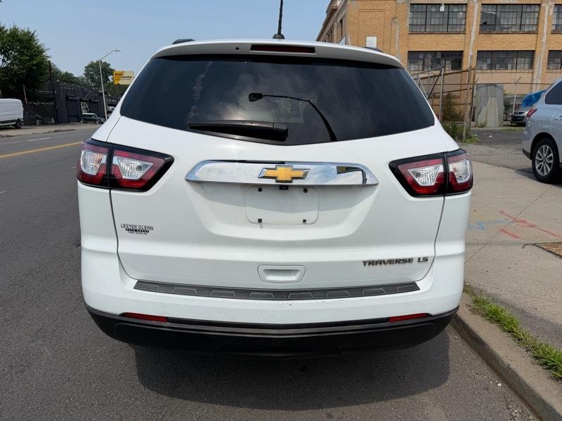 Chevrolet Traverse LS FWD 2016