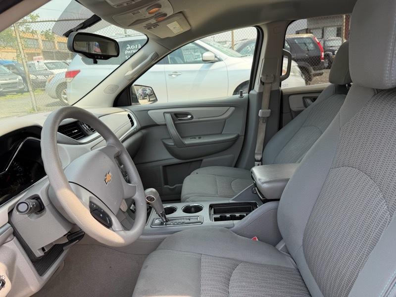 Chevrolet Traverse LS FWD 2016