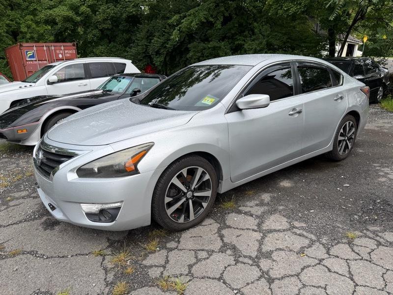 Nissan Altima 2.5 SV 2014