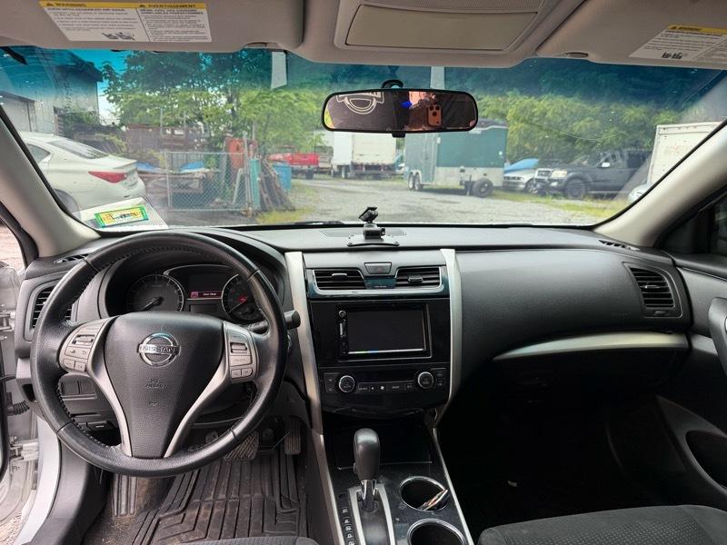 Nissan Altima 2.5 SV 2014