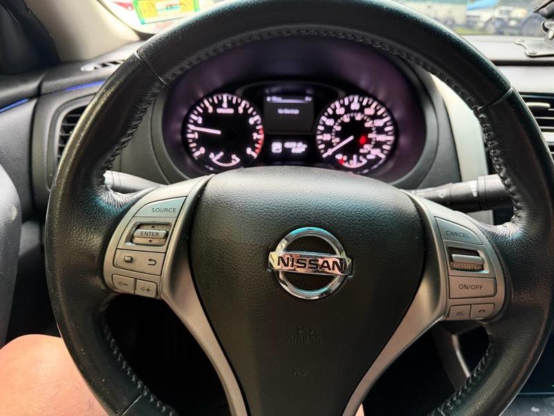 Nissan Altima 2.5 SV 2014
