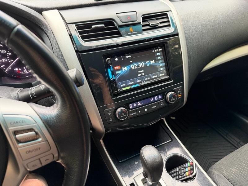 Nissan Altima 2.5 SV 2014