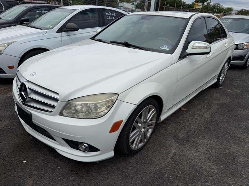 Mercedes-Benz C-Class C300 4MATIC Luxury Sedan 2009