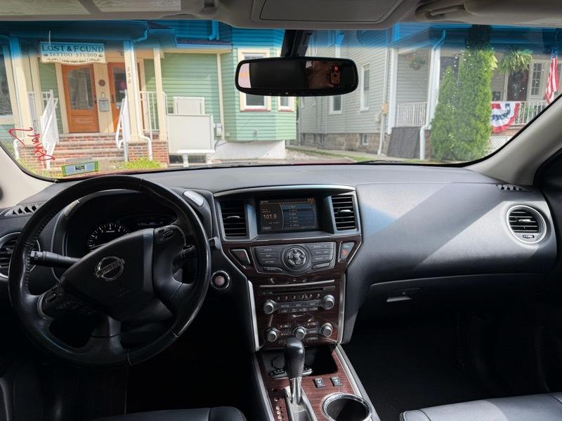 Nissan Pathfinder SL 4WD 2014