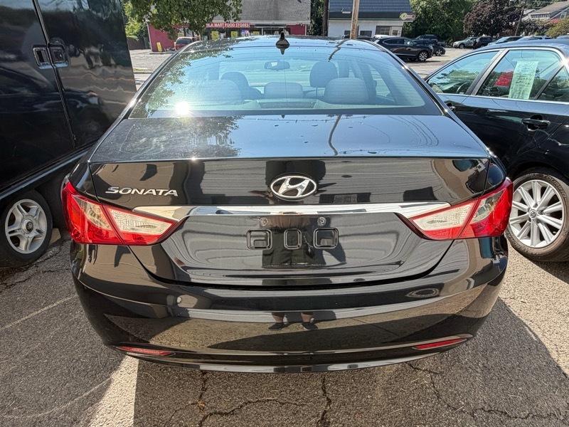 Hyundai Sonata GLS 2013
