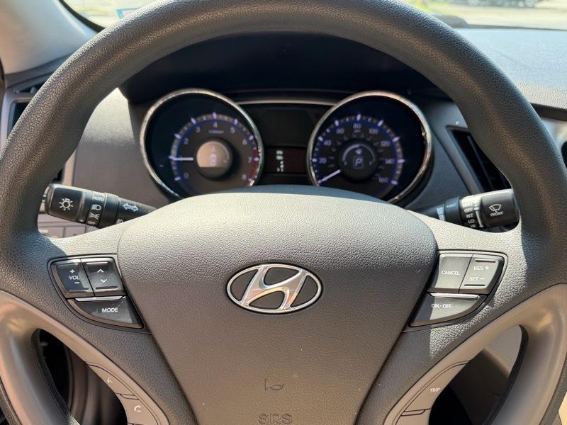 Hyundai Sonata GLS 2013