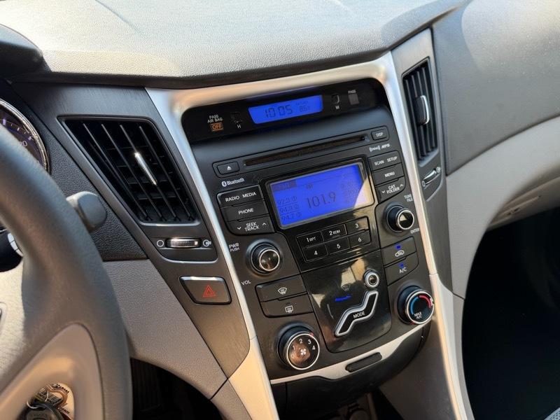 Hyundai Sonata GLS 2013