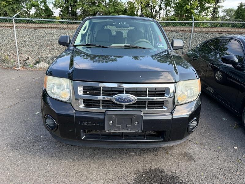 Ford Escape XLS FWD 2010