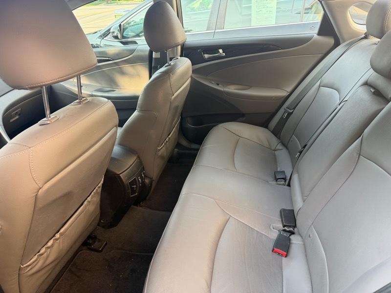 Hyundai Sonata Limited Auto 2012