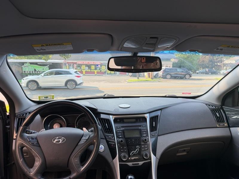Hyundai Sonata Limited Auto 2012