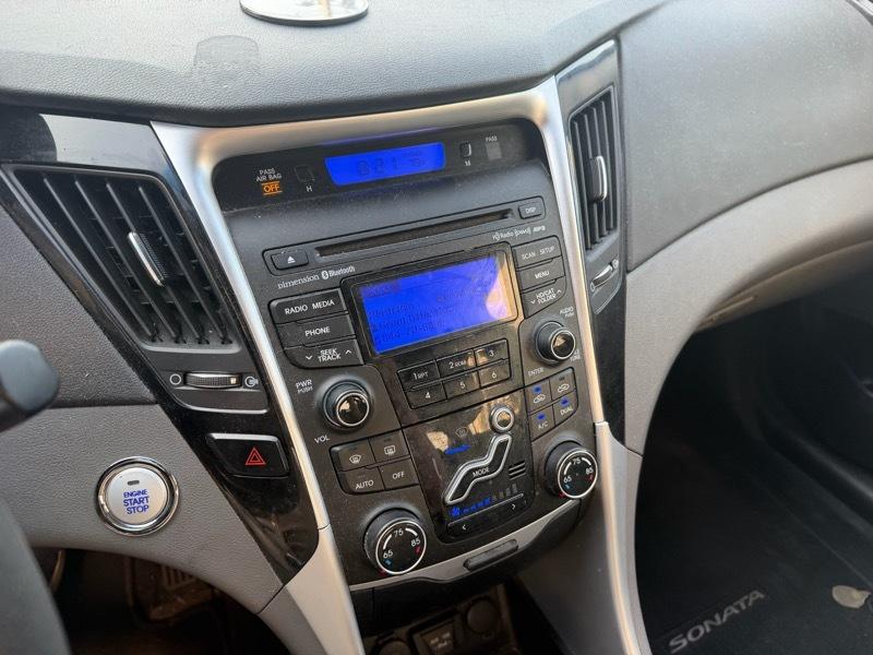 Hyundai Sonata Limited Auto 2012