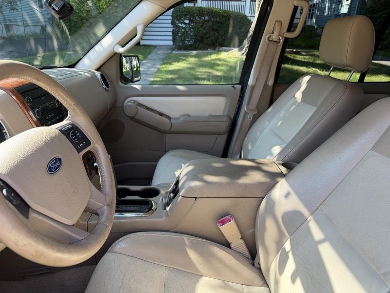 Ford Explorer Eddie Bauer 4.0L 4WD 2008
