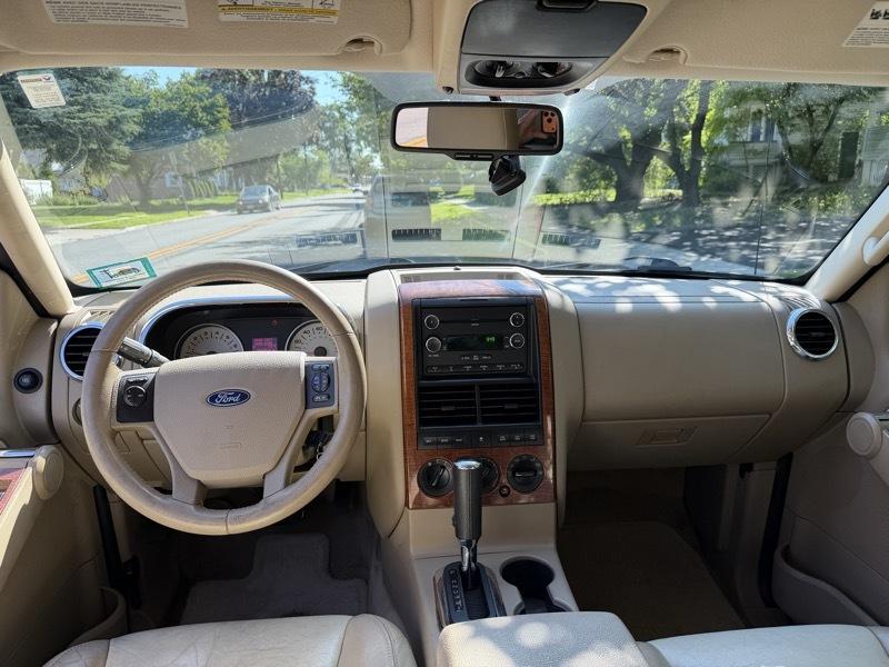 Ford Explorer Eddie Bauer 4.0L 4WD 2008