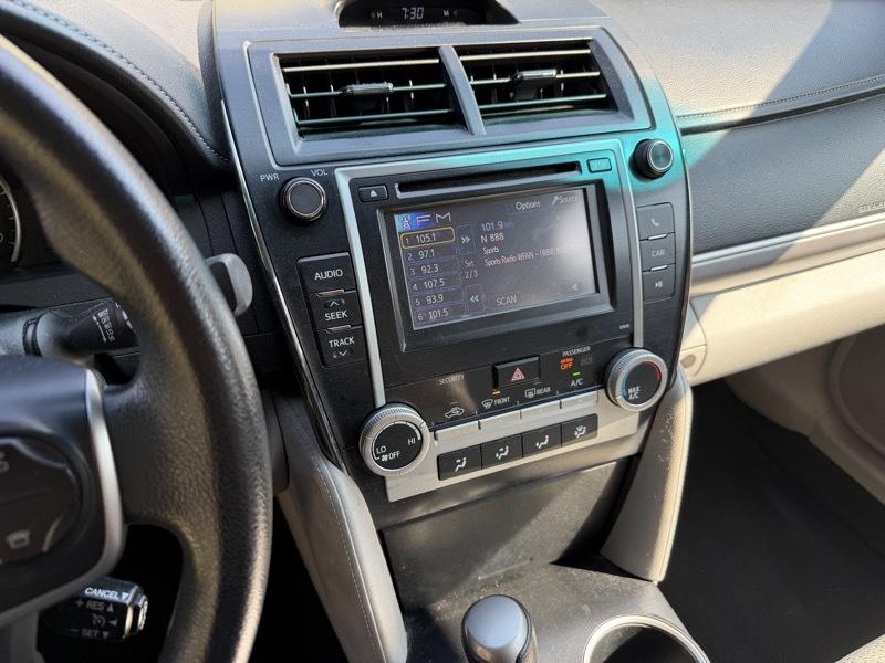 Toyota Camry LE 2013
