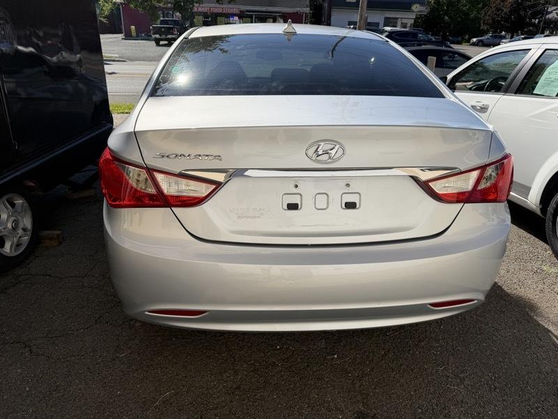 Hyundai Sonata GLS 2013