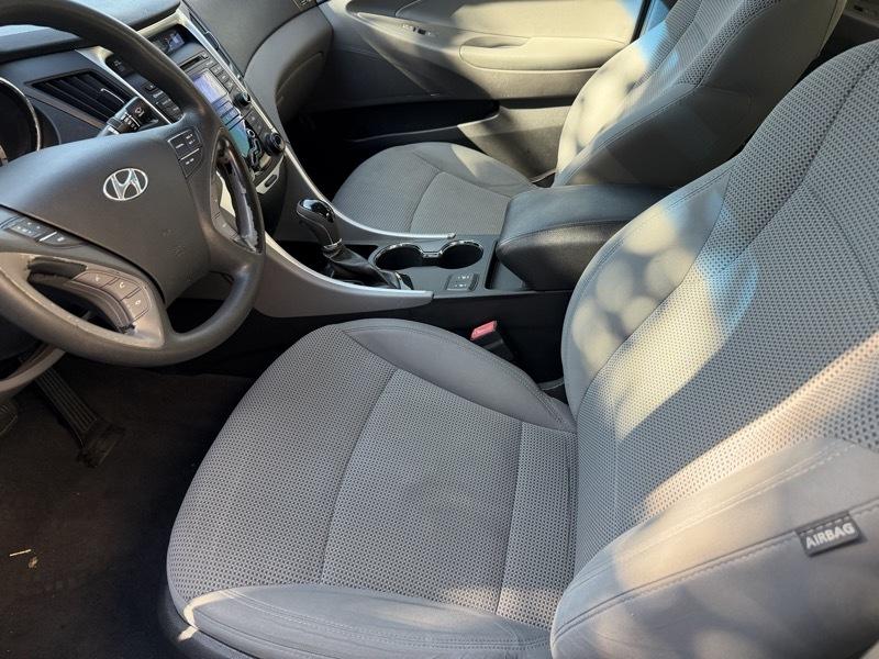Hyundai Sonata GLS 2013