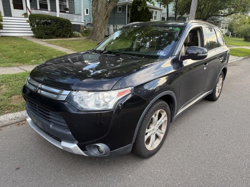 Mitsubishi Outlander SE AWD 2015