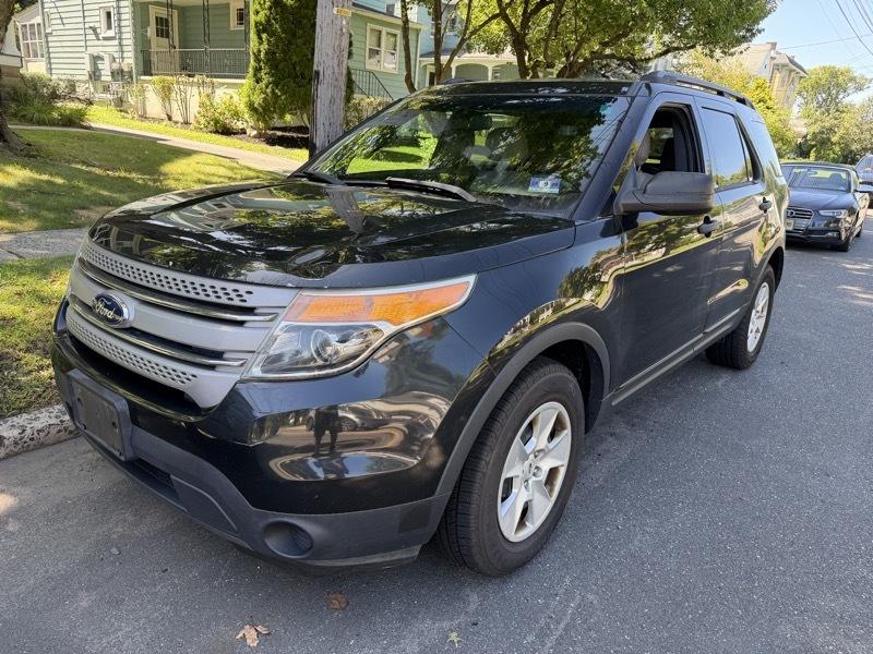 Ford Explorer Base FWD 2014