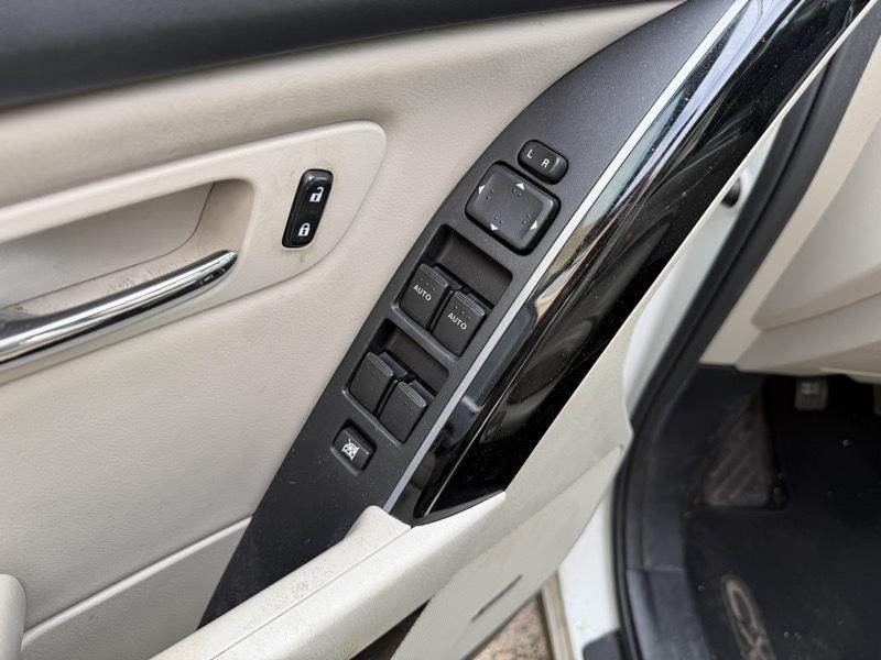 Mazda CX-9 Touring AWD 2012