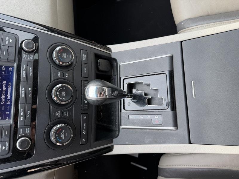 Mazda CX-9 Touring AWD 2012
