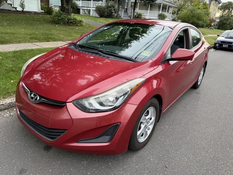 Hyundai Elantra SE 6AT 2015
