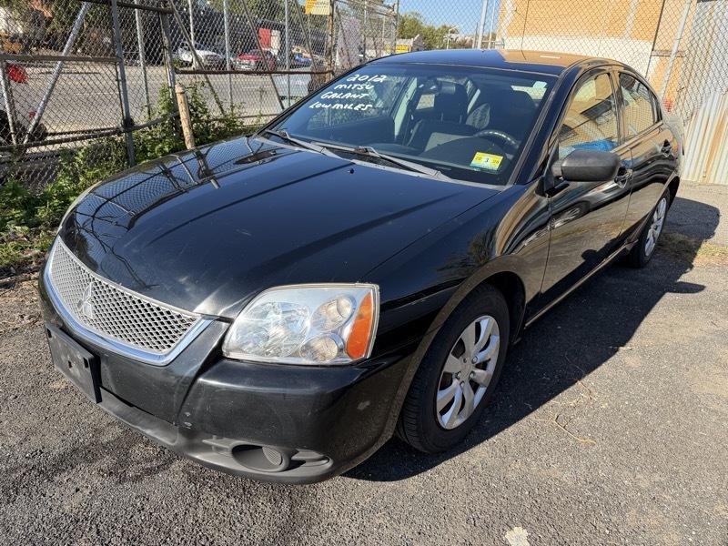 Mitsubishi Galant ES 2012