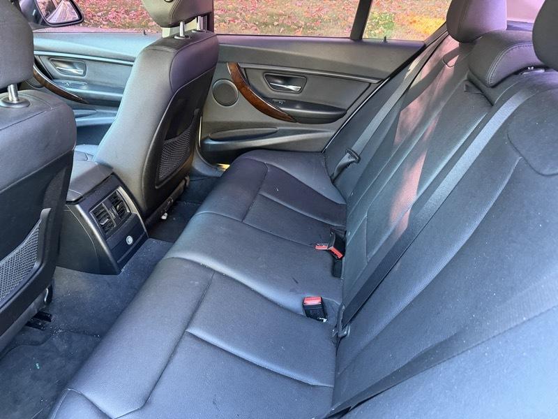 BMW 3-Series 320i xDrive Sedan 2016