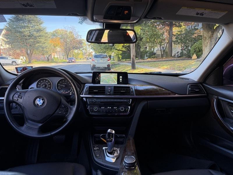 BMW 3-Series 320i xDrive Sedan 2016