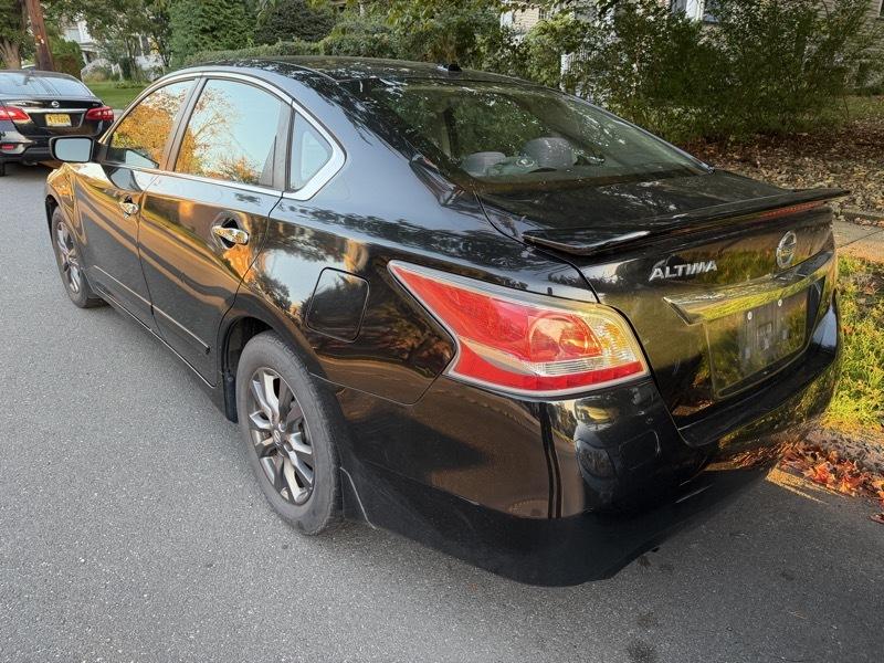 Nissan Altima 2.5 S 2015